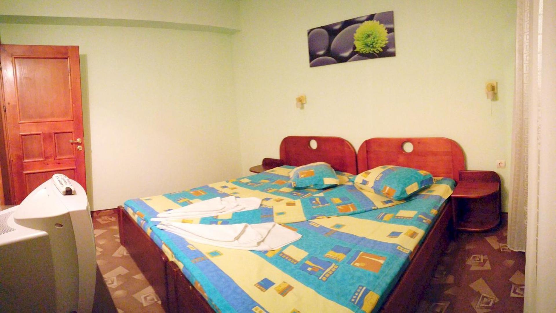 Family Hotel IV Velingrad Bilik gambar