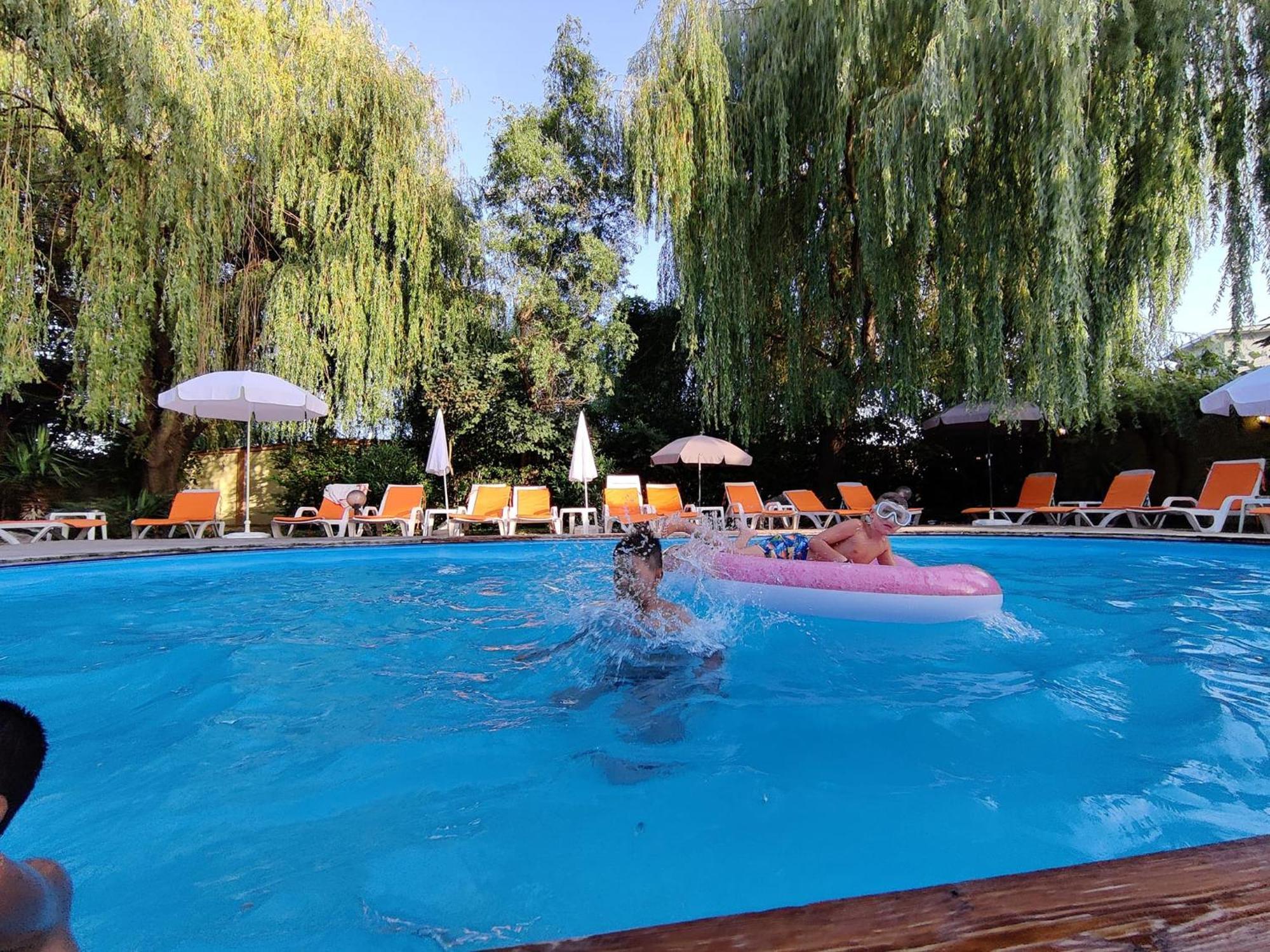 Family Hotel IV Velingrad Luaran gambar